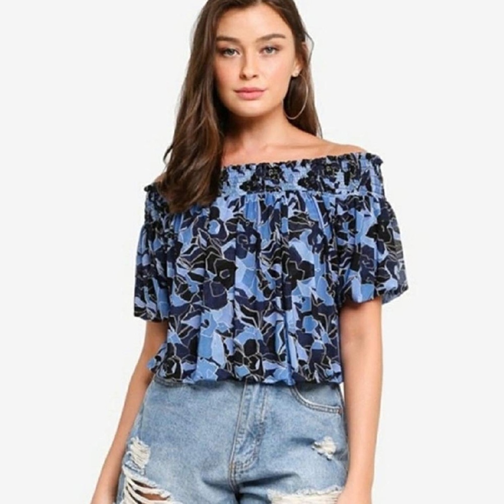 🆕 Free People Off the shoulder bubble top